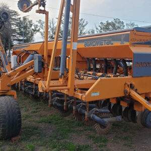 Agrometal TX Mega 24 a 35.5 cm Fertilizacion Simple. Año 2011.