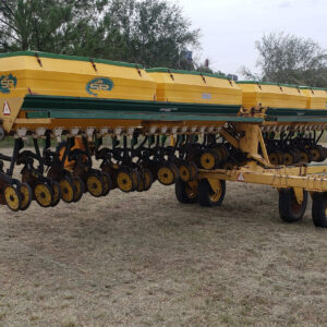 Fertilizadora SR de 22 lineas a 42 cm.