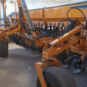 Agrometal Tx Mega de 16 a 52 cm Doble Fertilizacion A placa Año 2009. Reparada lista para trabajar. Monitor TIM. Excelente!